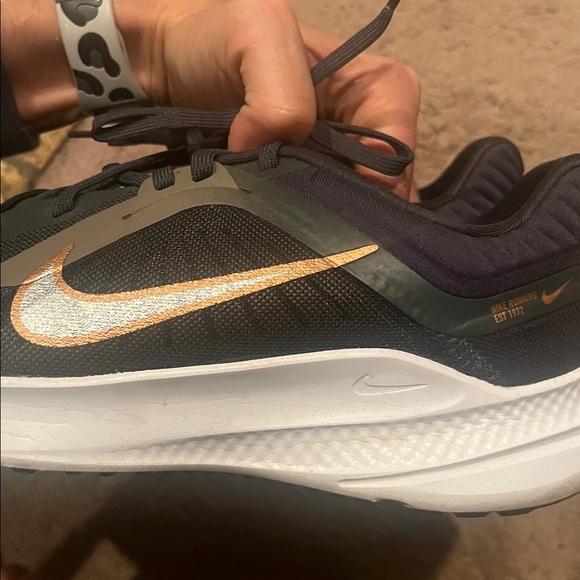 Nike Quest running Sneakers - Picture 5 of 6